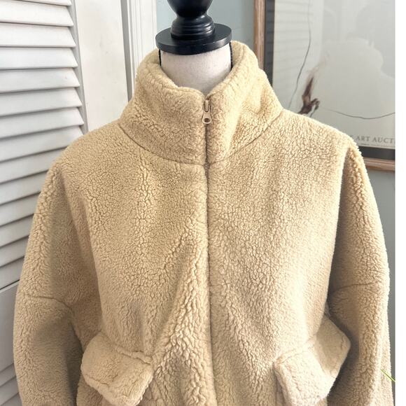 URBAN OUTFITTERS Womens Jacket Cropped Teddy Tan Sherpa Fuzzy Deep Pile MEDIUM - Picture 5 of 15